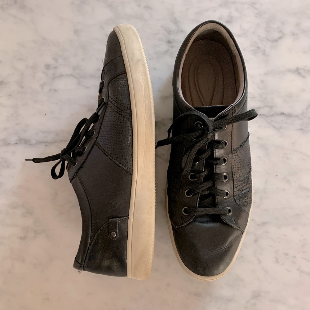 Rockport black leather court with white sole size 12
